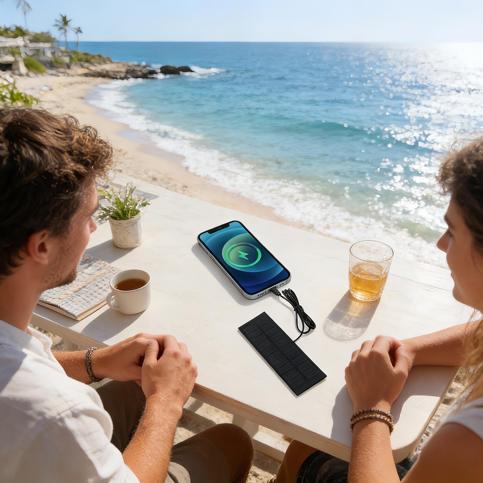 Caricatore Solare 5W 5V con Us - Solar Emergency Charger recensione e prezzo